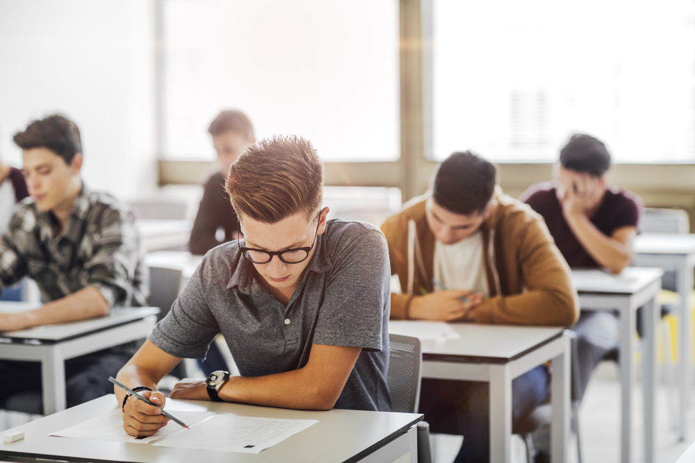 teen struggling in school